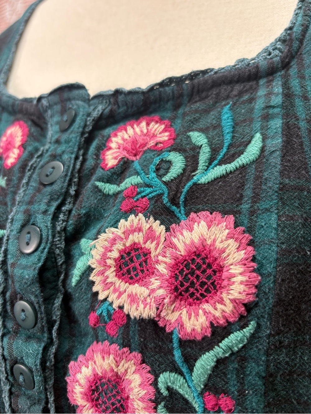Vintage Vintage April Cornell Embroidered Plaid Maxi Dress - Picture 4 of 10